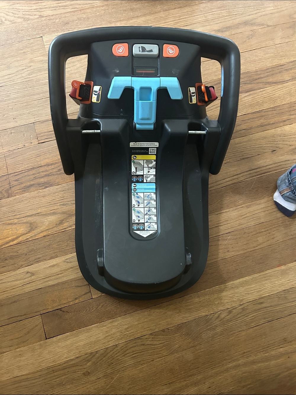 Uppababy mesa infant Car Seat Base with Blue Release Lever